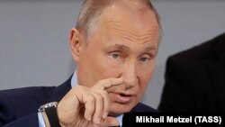 Владимир Путин