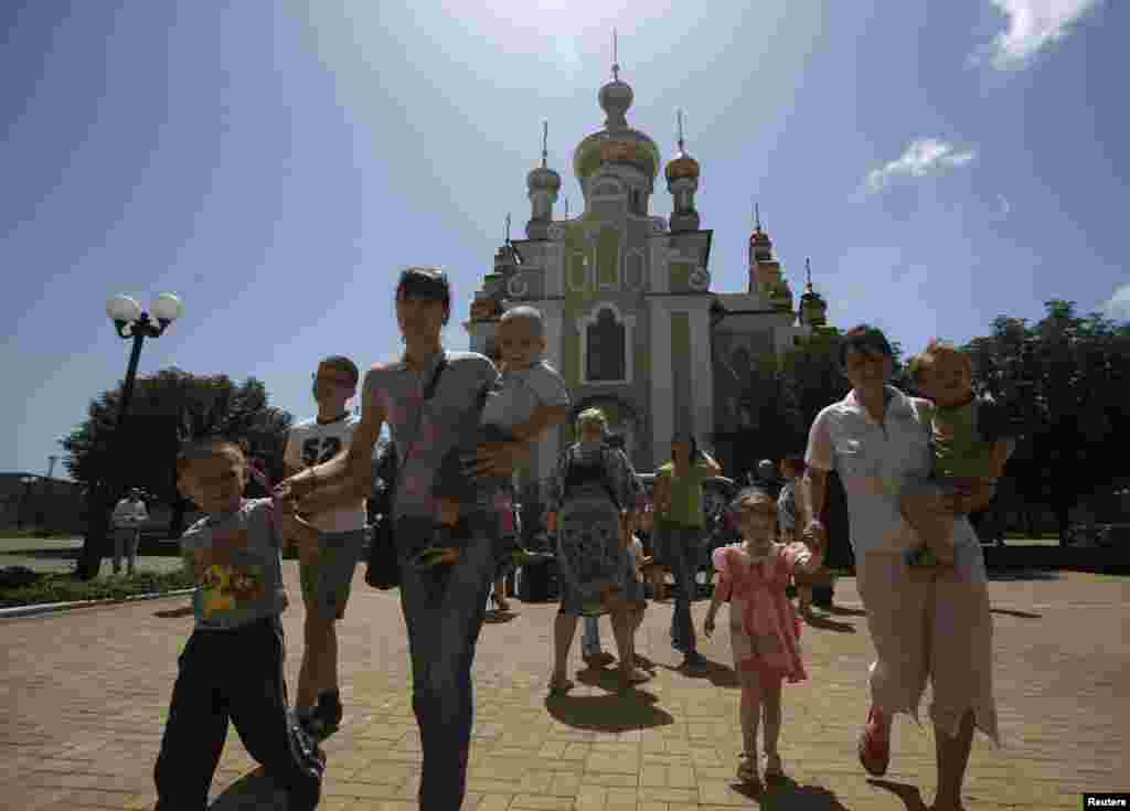 Славянскіден қашып келген адамдар Макеев коксохимия зауытының аумағында жүр. &nbsp;